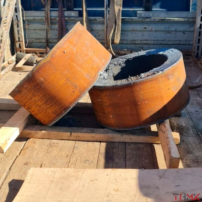 Труба бесшовная 550х70 мм ст. 20 ГОСТ 8732-78